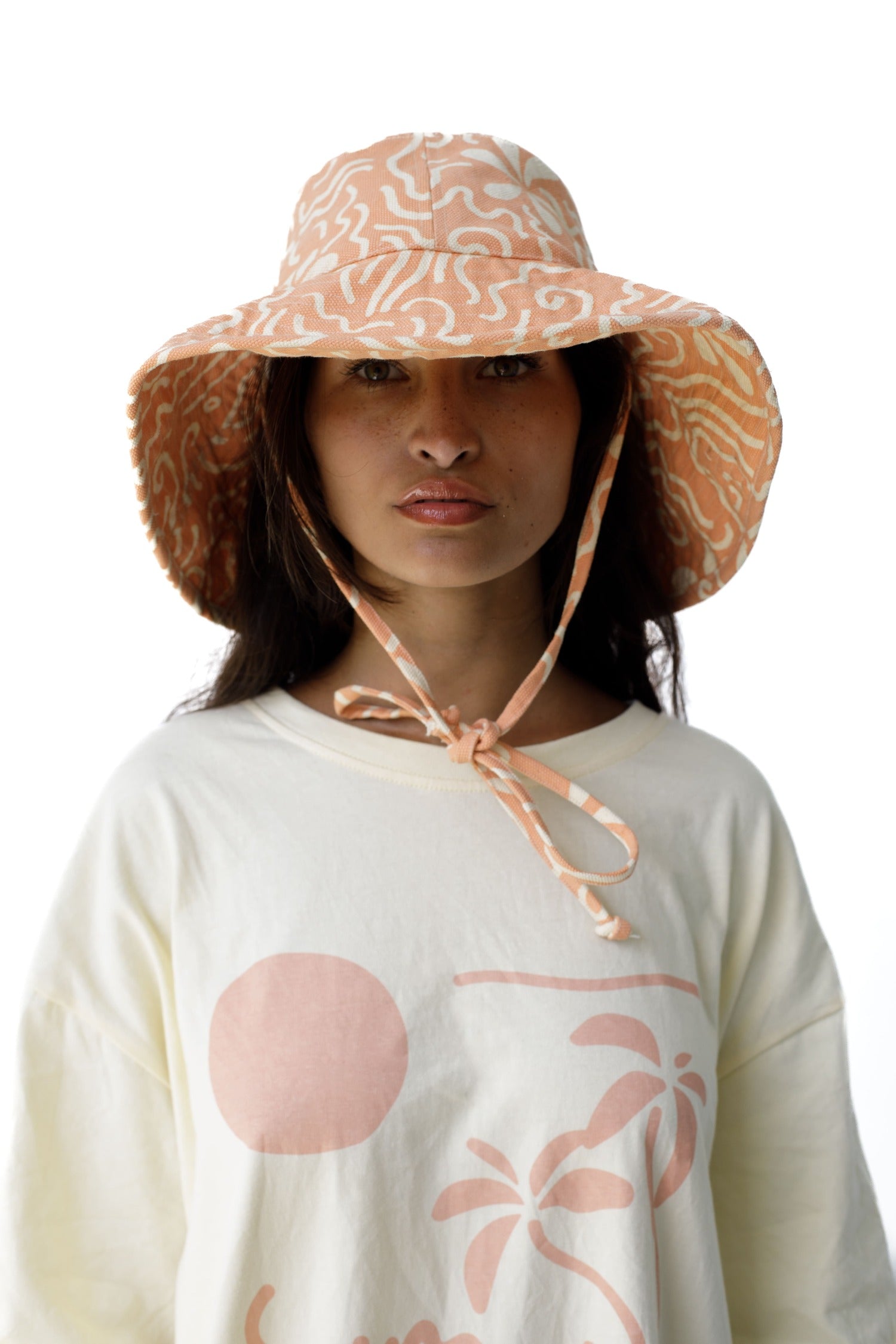 Ekas Hatt -SWAY NUDE